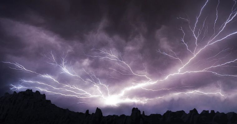 Torrential rain batters parts of the country as storm warning issued 1 thunder 1