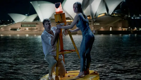 21ANYONE BUT YOU PIX qjfk superJumbo 1