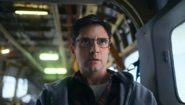 flight risk 551256386 large 1