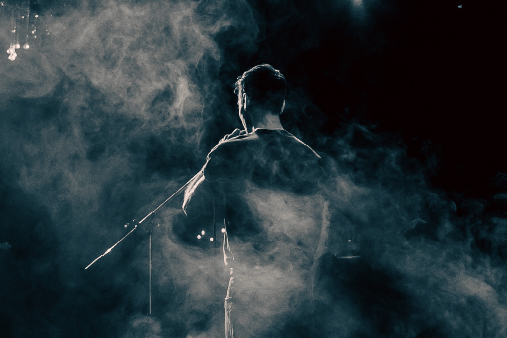 Los People in the Dragon: una tragicomedia con ritmo propio 4 1 1024x683 1
