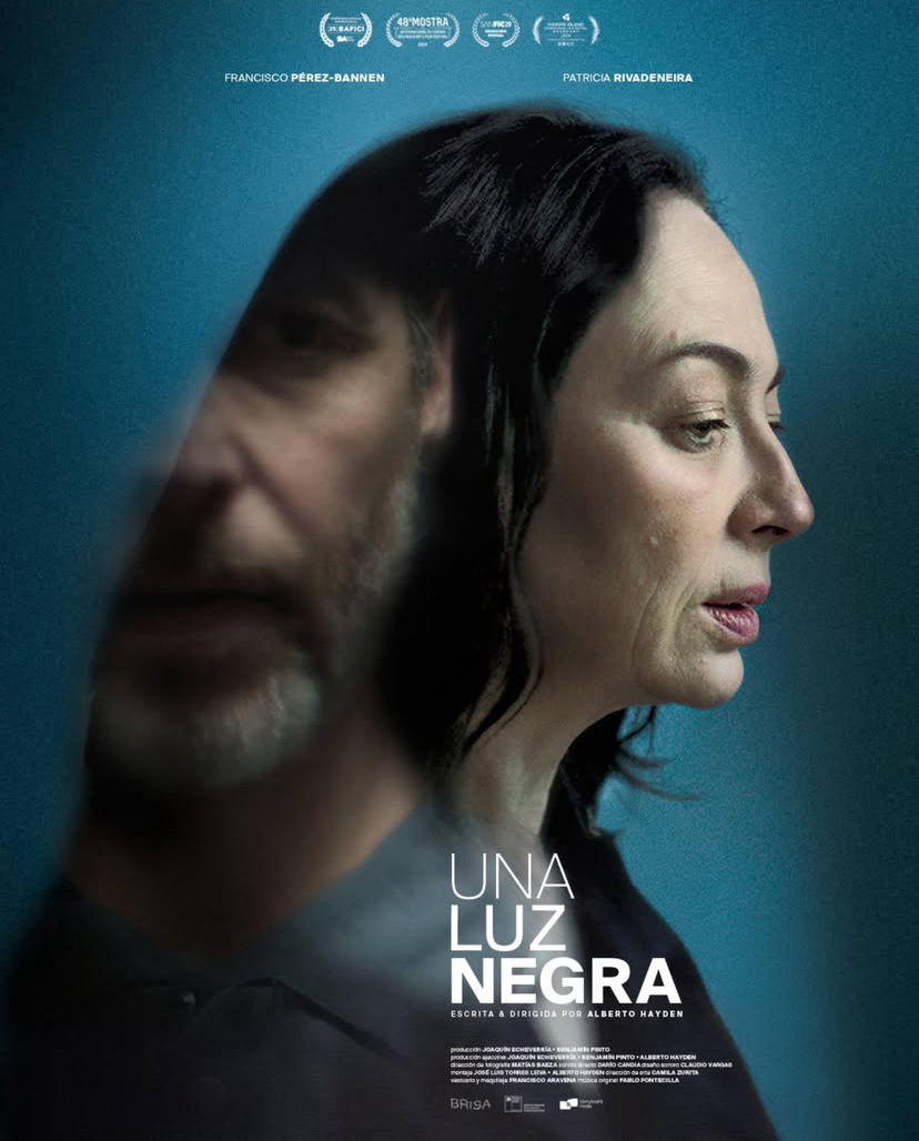 "Una Luz Negra": una presencia que no se va 2 IMG 1585 2