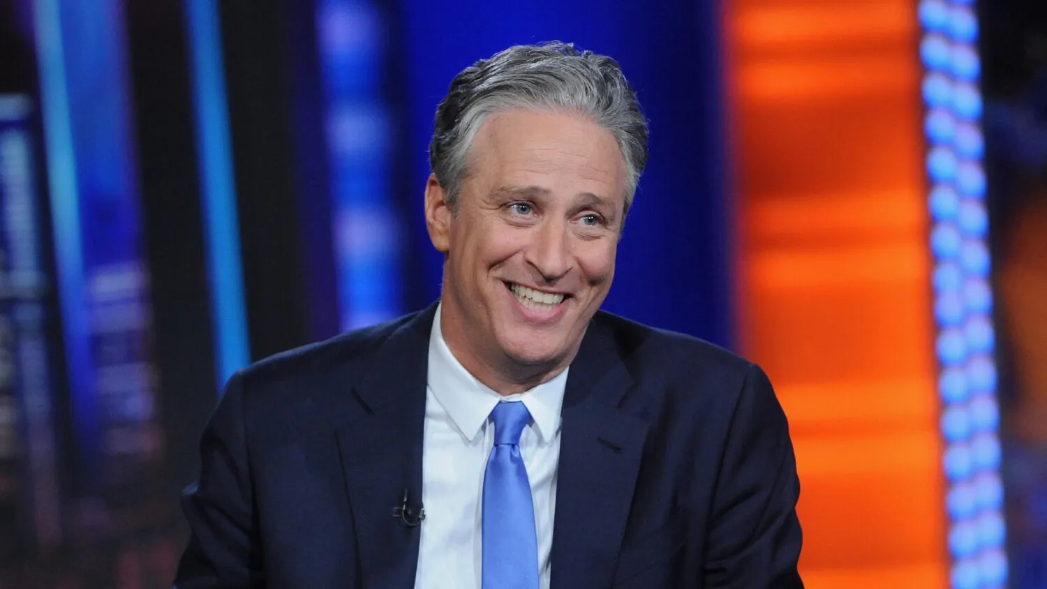 Jon Stewart en The Daily Show, nominado a los Premios Emmy 2025