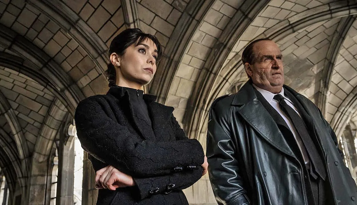 Colin Farrell como Oz Cobb en The Penguin, nominado a los Premios Emmy 2025