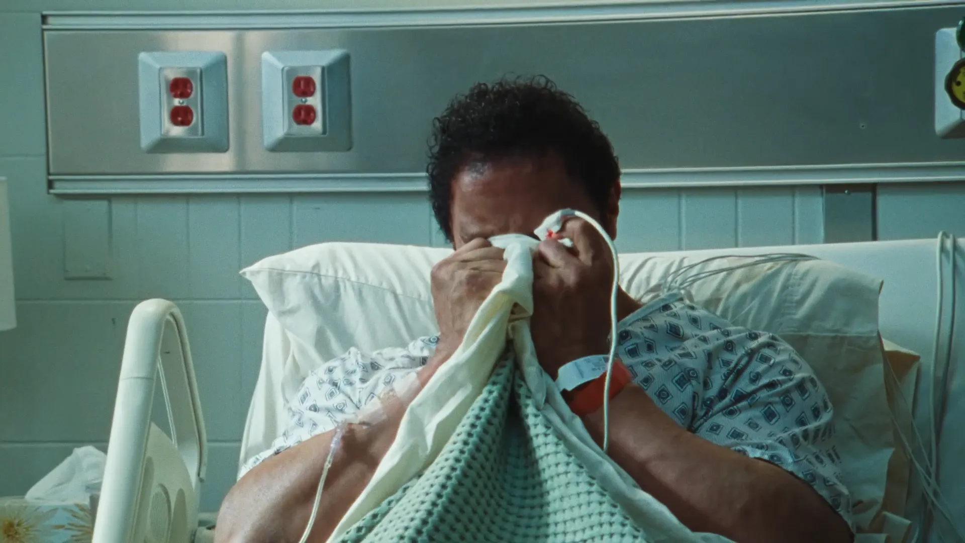 LaMaquinaTheSmashingMachine TRL LATAM SUBTITULADO Logo1seg 16x9.mp4.00 11 05 14.Imagen fija010