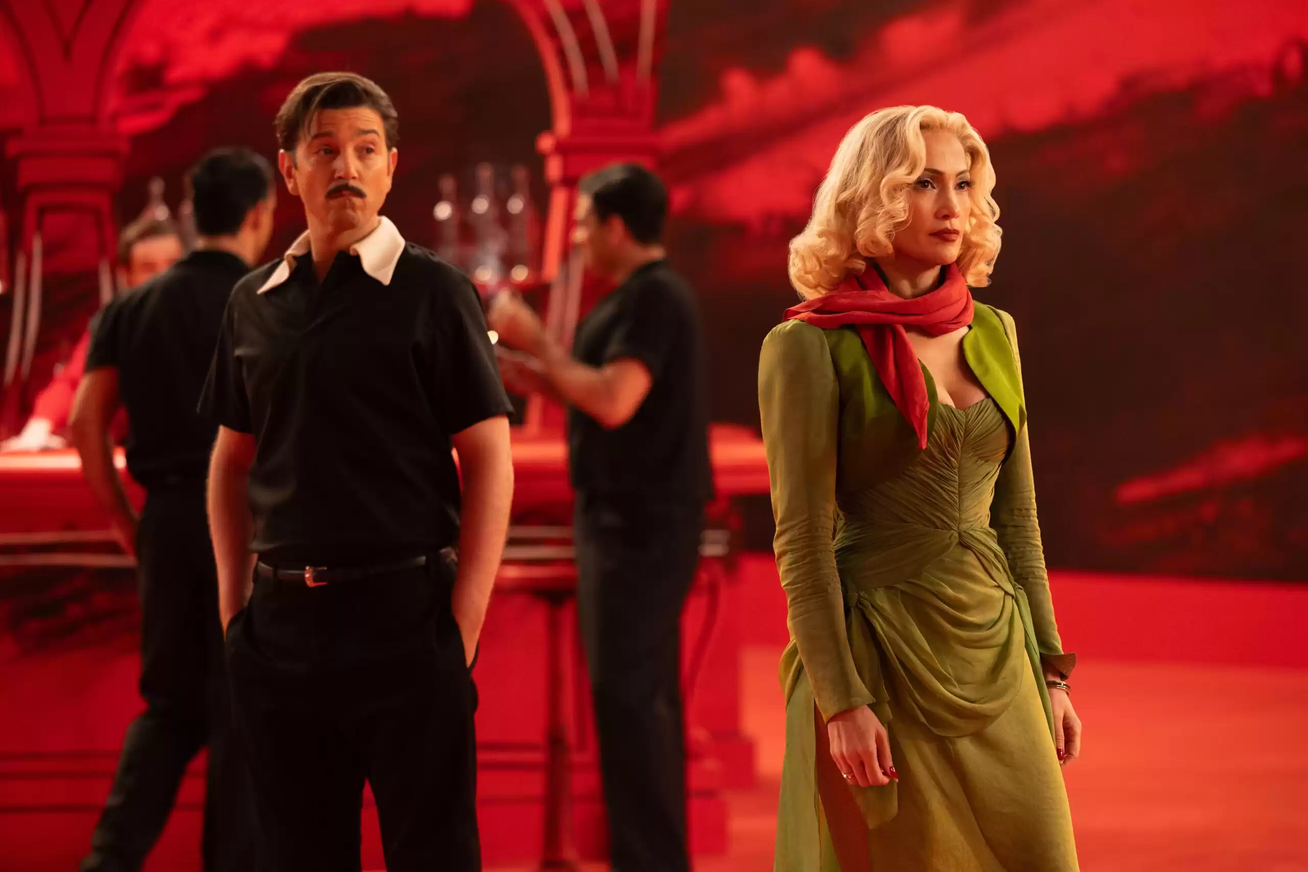 Diego Luna and Jennifer Lopez in KOTSW Courtesy of Roadside Attractions 069210ac32 scaled