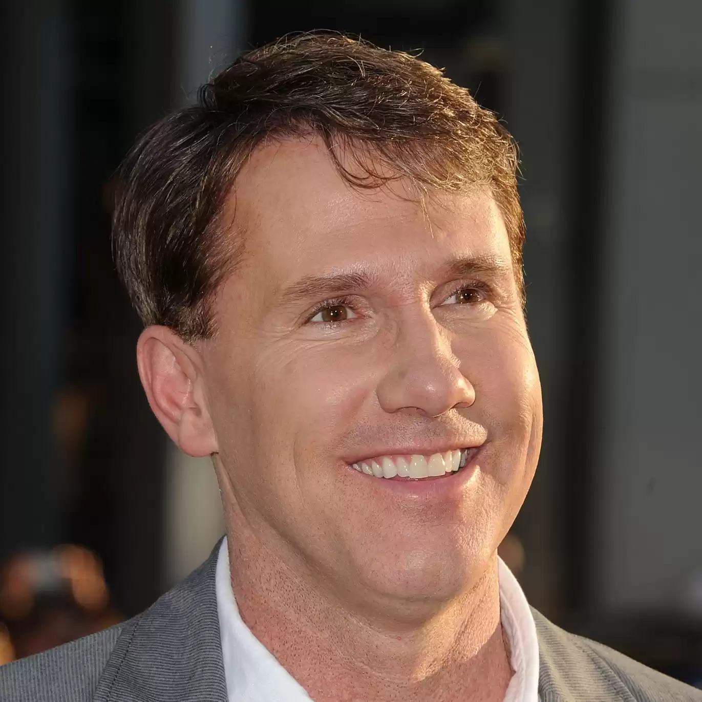 MV5BMTA3NjQxOTc2ODReQTJeQWpwZ15BbWU3MDMxODY4Njc@. V1 1