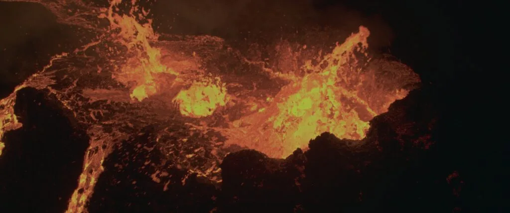 267 THE FIRES 4K SCOPE TIFF 16bit 02 12 07 05 1 1024x429 1