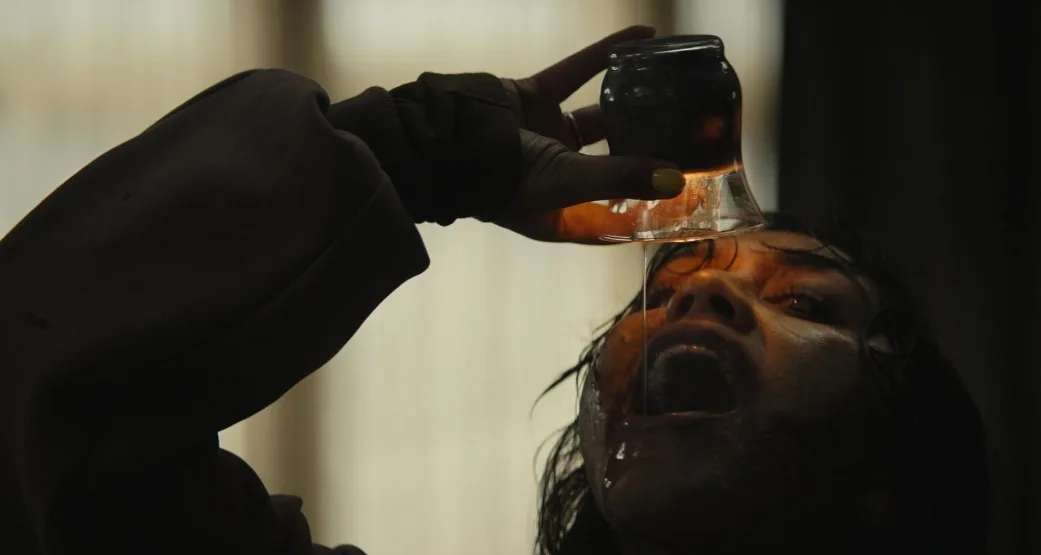 Evil Dead en Llamas: Un espectáculo de sangre sin límites 3 Captura de pantalla 9 7 2026 154130 www.imdb .com
