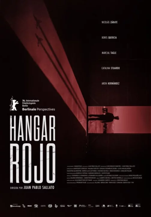 Hangar Rojo: El dilema entre la obediencia y la propia conciencia 1 hangar rojo esp large 503x720 1