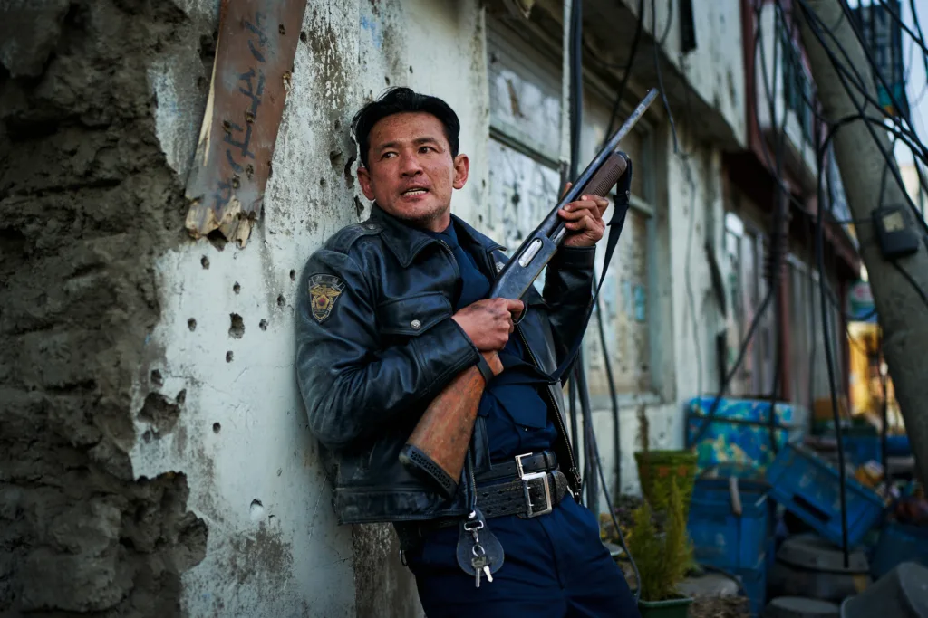 Hope: El primer impacto. Una película tan extraña como ambiciosa. 2 still 04